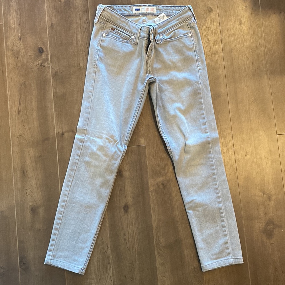 Levi’s grey jeans demi curve skinny jeans